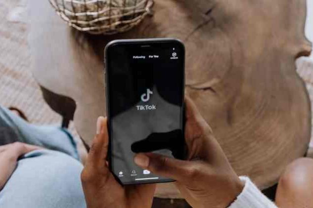 tiktok marketing for Canadian businesses